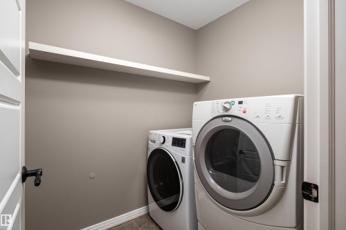 1245 Westerra Crescent, Stony Plain, AB - Indoor Photo Showing Laundry Room