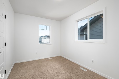1245 Westerra Crescent, Stony Plain, AB - Indoor Photo Showing Other Room