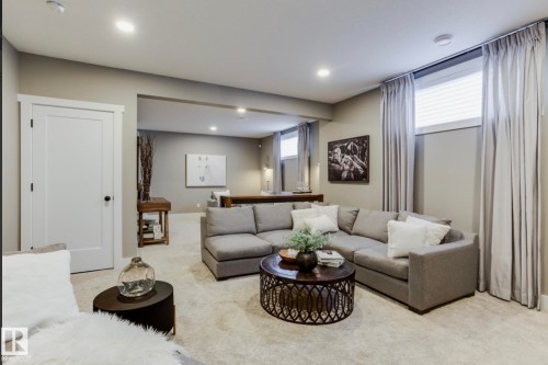 100 Redpoll Wynd, St. Albert, AB - Indoor Photo Showing Living Room