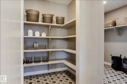 100 Redpoll Wynd, St. Albert, AB - Indoor With Storage