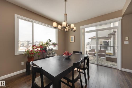 3825 Agar Green, Edmonton, AB - Indoor Photo Showing Dining Room