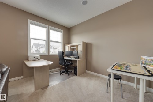 3825 Agar Green, Edmonton, AB - Indoor Photo Showing Office