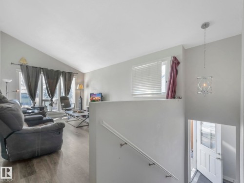 9714 151 Street, Edmonton, AB - Indoor