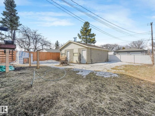 9714 151 Street, Edmonton, AB - Outdoor