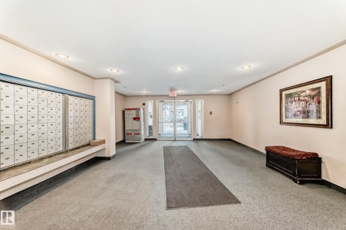 509 11325 83 Street, Edmonton, AB - Indoor Photo Showing Other Room