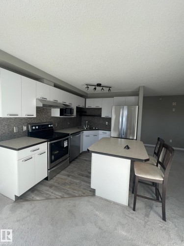 509 11325 83 Street, Edmonton, AB - Indoor Photo Showing Kitchen