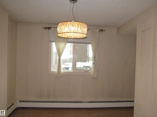 1002 9929 113 Street, Edmonton, AB - Indoor Photo Showing Other Room
