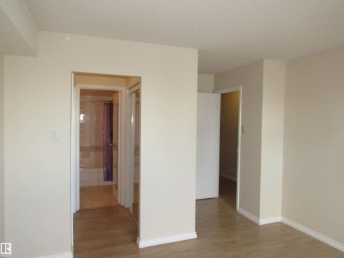 1002 9929 113 Street, Edmonton, AB - Indoor Photo Showing Other Room