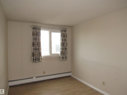 1002 9929 113 Street, Edmonton, AB - Indoor Photo Showing Other Room