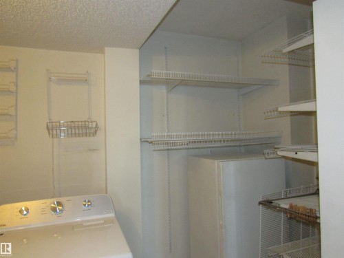 1002 9929 113 Street, Edmonton, AB - Indoor Photo Showing Other Room