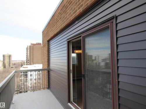 1002 9929 113 Street, Edmonton, AB - Outdoor With Exterior