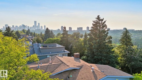 8028 Rowland Road, Edmonton, AB 