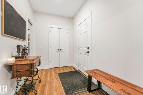 707 Kinglet Boulevard, Edmonton, AB - Indoor Photo Showing Other Room