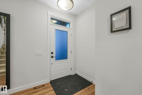 707 Kinglet Boulevard, Edmonton, AB - Indoor Photo Showing Other Room