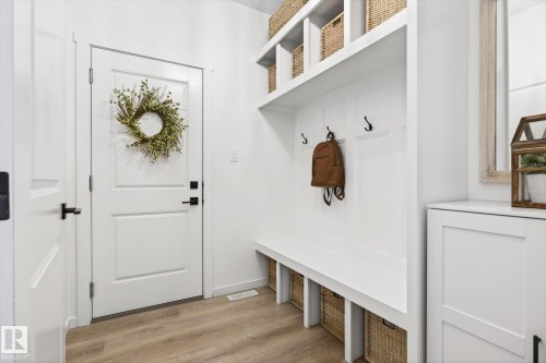 67 Prospect Place, Spruce Grove, AB - Indoor Photo Showing Other Room
