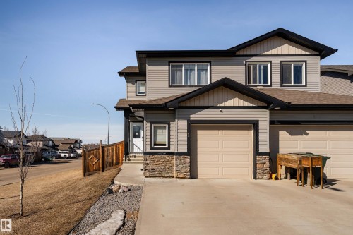 1 Hammett Gate, Spruce Grove, AB - Outdoor