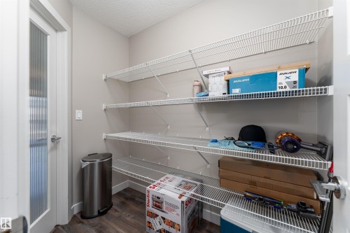 1 Hammett Gate, Spruce Grove, AB - Indoor With Storage