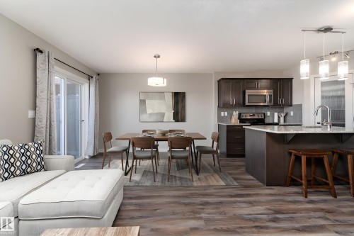 1 Hammett Gate, Spruce Grove, AB - Indoor