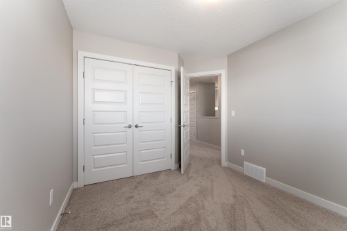 1 Hammett Gate, Spruce Grove, AB - Indoor Photo Showing Other Room