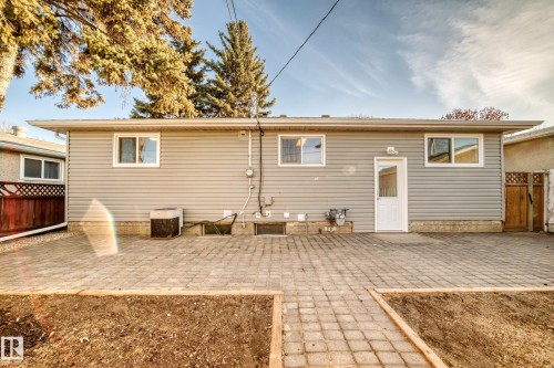 8108 163 Street, Edmonton, AB - Outdoor