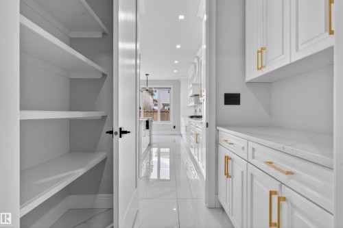 707 180 Street, Edmonton, AB - Indoor