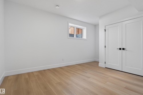 707 180 Street, Edmonton, AB - Indoor Photo Showing Other Room