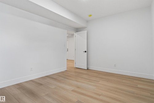 707 180 Street, Edmonton, AB - Indoor Photo Showing Other Room