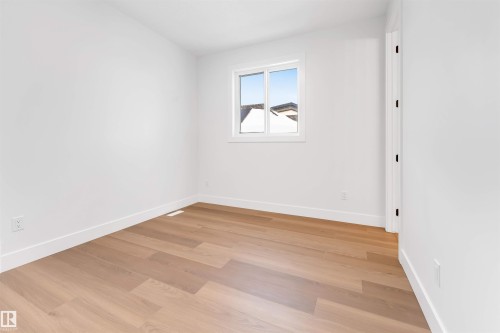 152 Edgewater Circle, Leduc, AB - Indoor Photo Showing Other Room