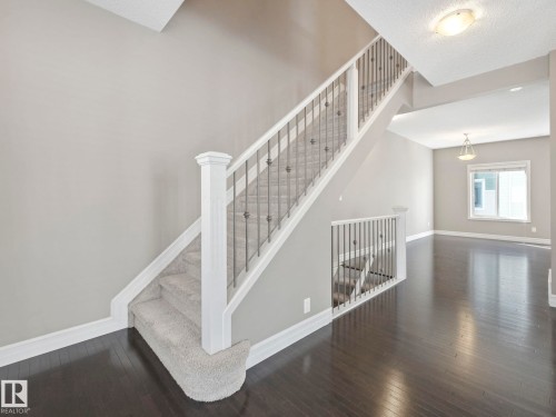 81 2003 Rabbit Hill Road Nw, Edmonton, AB - Indoor Photo Showing Other Room