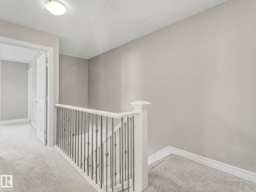 81 2003 Rabbit Hill Road Nw, Edmonton, AB - Indoor Photo Showing Other Room
