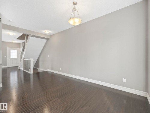 81 2003 Rabbit Hill Road Nw, Edmonton, AB - Indoor Photo Showing Other Room