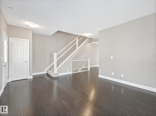 81 2003 Rabbit Hill Road Nw, Edmonton, AB - Indoor Photo Showing Other Room