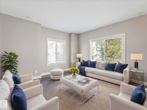 81 2003 Rabbit Hill Road Nw, Edmonton, AB - Indoor Photo Showing Living Room