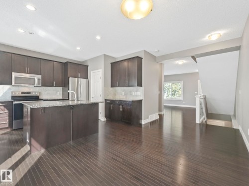 81 2003 Rabbit Hill Road Nw, Edmonton, AB - Indoor Photo Showing Kitchen With Stainless Steel Kitchen With Upgraded Kitchen