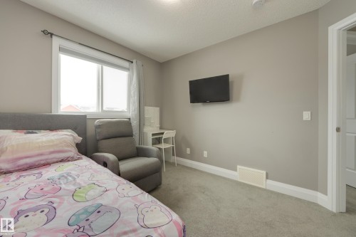 232 Southfork Drive, Leduc, AB - Indoor Photo Showing Bedroom