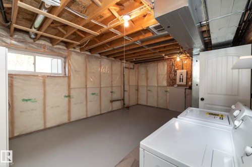 197 Birchwood Close, Devon, AB - Indoor