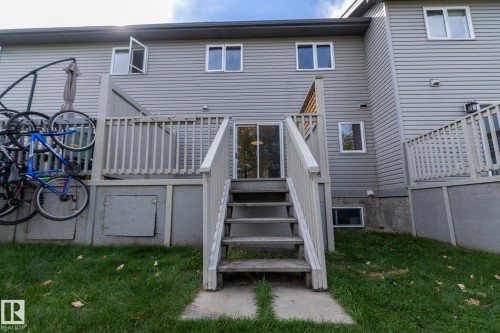 197 Birchwood Close, Devon, AB - Outdoor