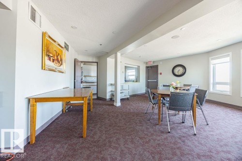 #305 9926 100 Av, Fort Saskatchewan, AB - Indoor