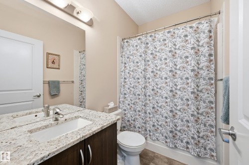 421 1820 Rutherford Road, Edmonton, AB - Indoor Photo Showing Bathroom