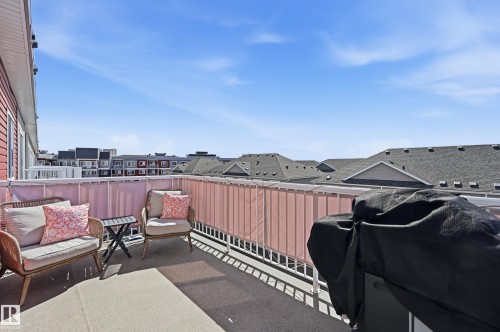 421 1820 Rutherford Road, Edmonton, AB - Outdoor