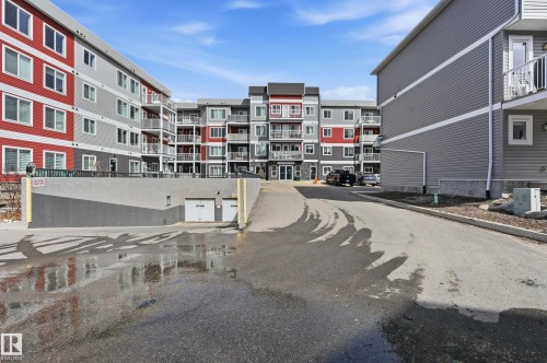 421 1820 Rutherford Road, Edmonton, AB - Outdoor