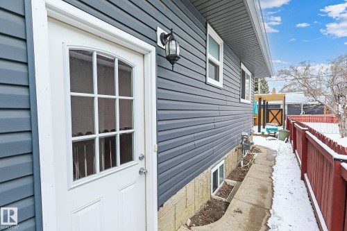 11334 52 Street, Edmonton, AB - Outdoor With Exterior