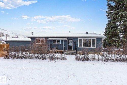 11334 52 Street, Edmonton, AB - Outdoor