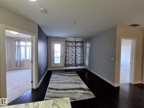229 5151 Windermere Boulevard, Edmonton, AB - Indoor Photo Showing Other Room