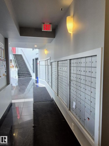 229 5151 Windermere Boulevard, Edmonton, AB - Indoor Photo Showing Other Room