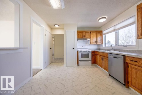 14008 83 Street, Edmonton, AB - Indoor Photo Showing Kitchen