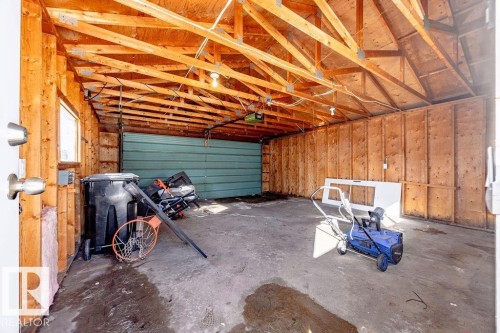 14008 83 Street, Edmonton, AB - Indoor