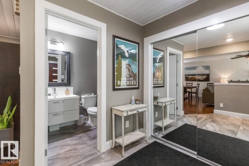 9328 94 Street, Edmonton, AB - Indoor