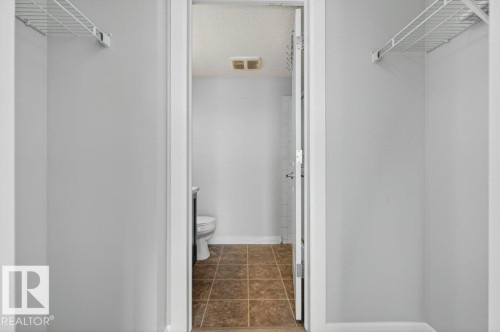 206 3719 Whitelaw Lane, Edmonton, AB - Indoor