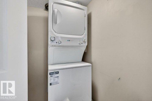 206 3719 Whitelaw Lane, Edmonton, AB - Indoor Photo Showing Laundry Room